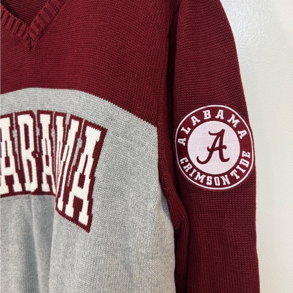 47 Brand Men's V-Neck Sweater - Red and Gray - Picture 4 of 9